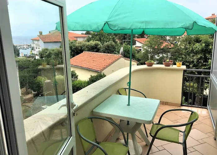 Apartment Martina ---80m From The Sea--- *