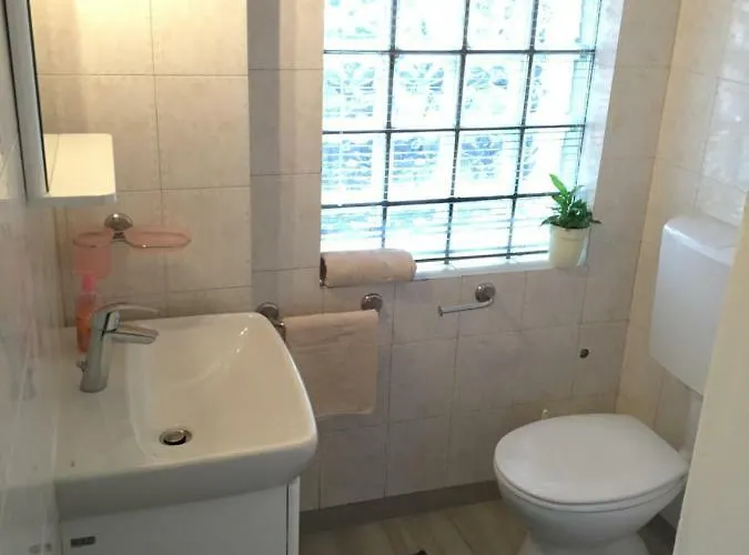 Apartment Martina ---80m From The Sea---